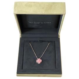 Van Cleef & Arpels-2021 Holiday Pendant Rose Gold Diamond Rhodonite-Pink